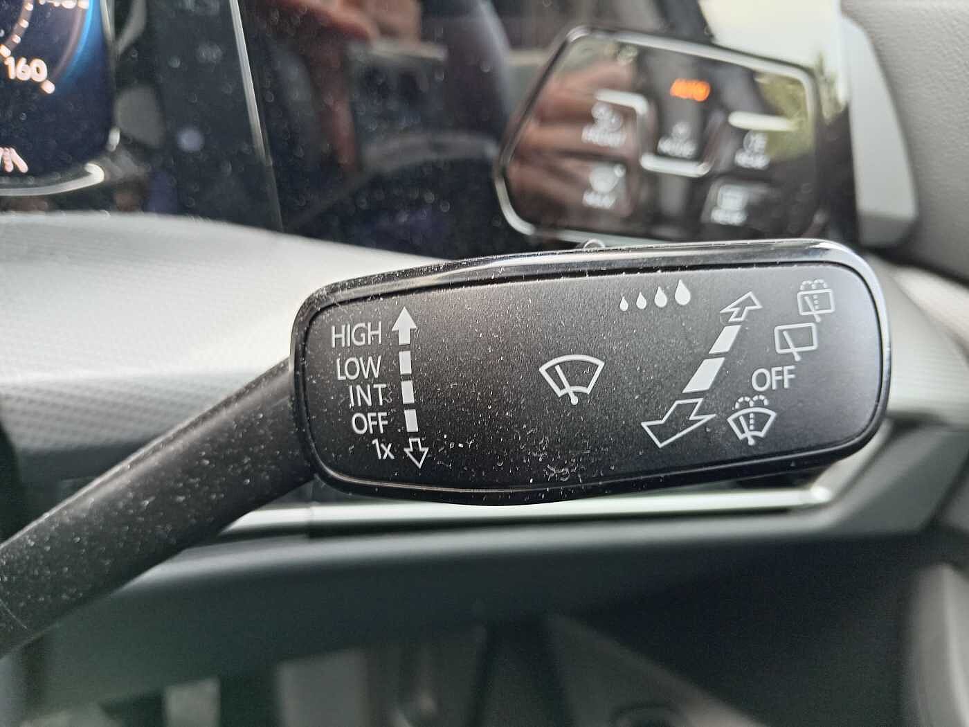 Volkswagen Golf Hatchback 1.5 TSI 204 Style eHybrid 5dr DSG