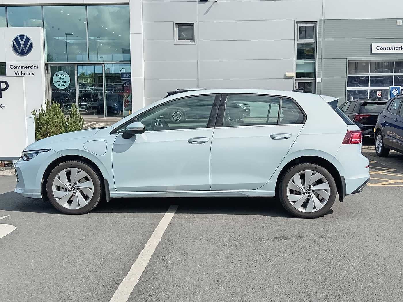 Volkswagen Golf Hatchback 1.5 TSI 204 Style eHybrid 5dr DSG